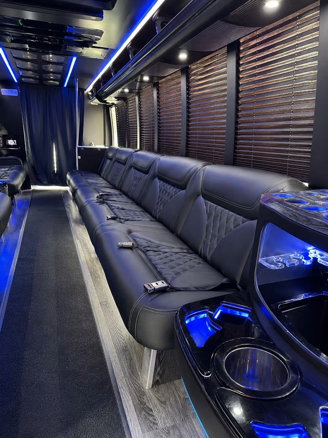 Olathe Birthday, Sweet 16, & Quinceañera Party Bus Rentals