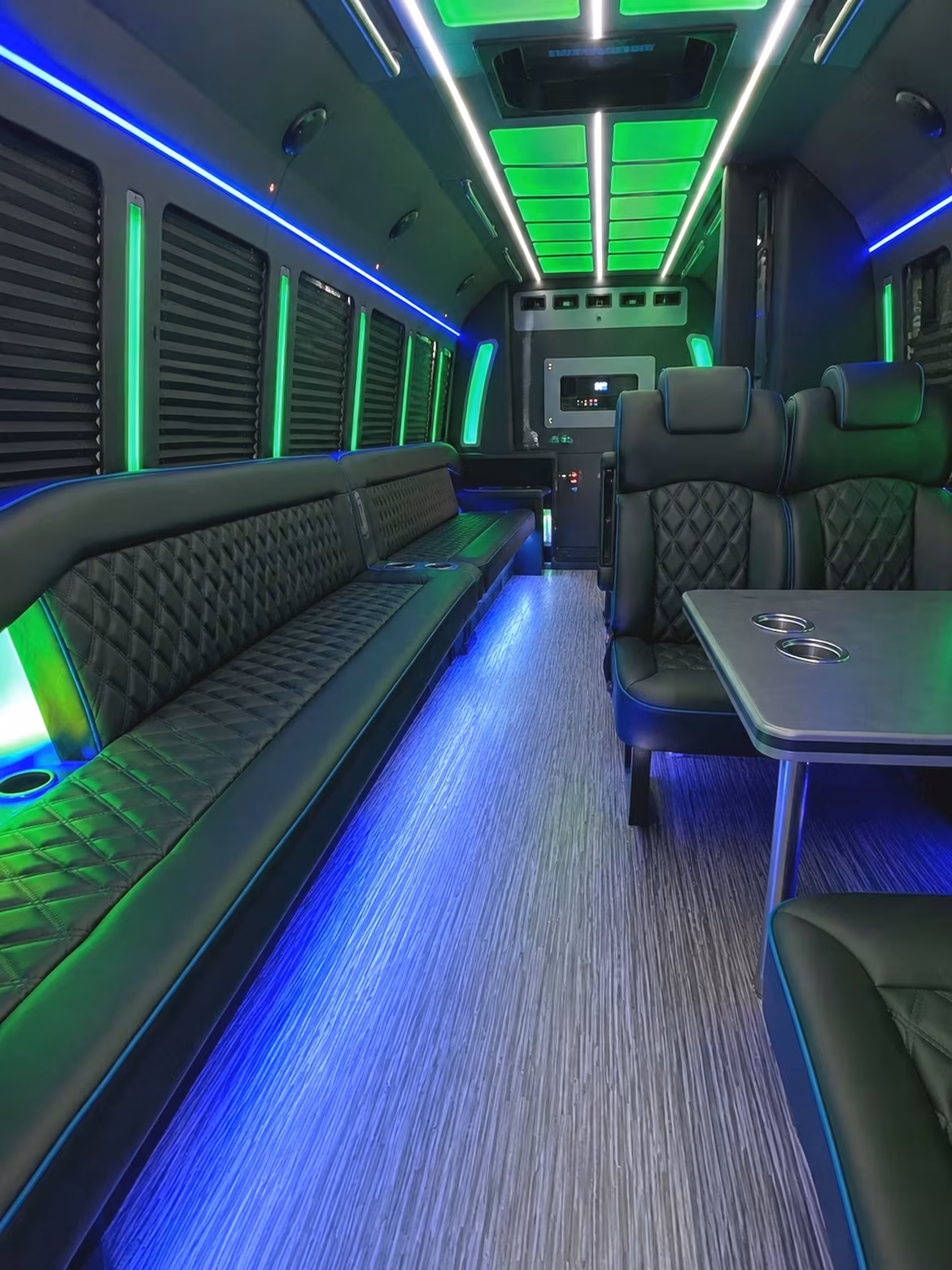 Olathe Winery Tour & Pub Crawl Transportation