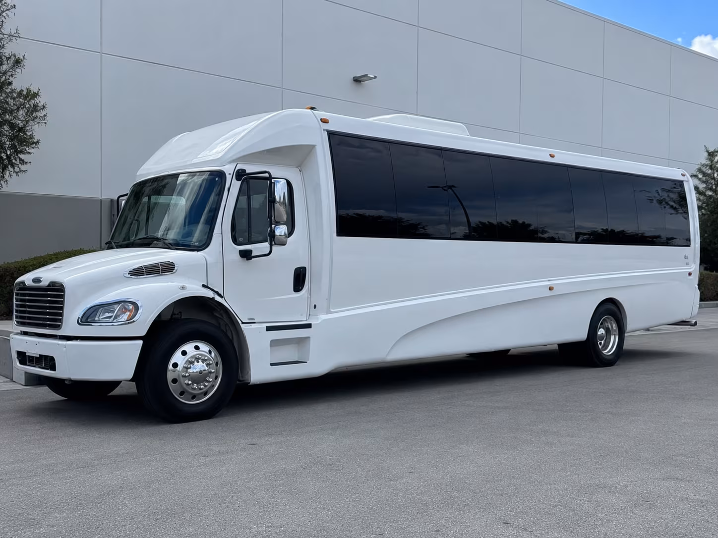 Overland Park Bachelor & Bachelorette Transportation onboard seating
