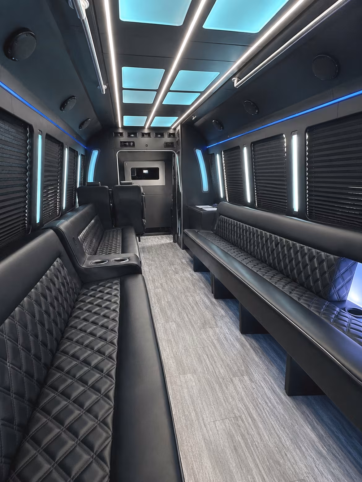 Overland Park Birthday, Sweet 16, & Quinceañera Transportation group transportation