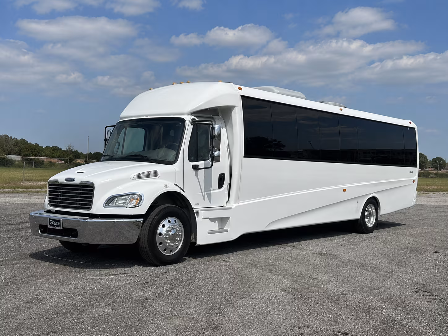 Overland Park Birthday, Sweet 16, & Quinceañera Transportation pickup coordination