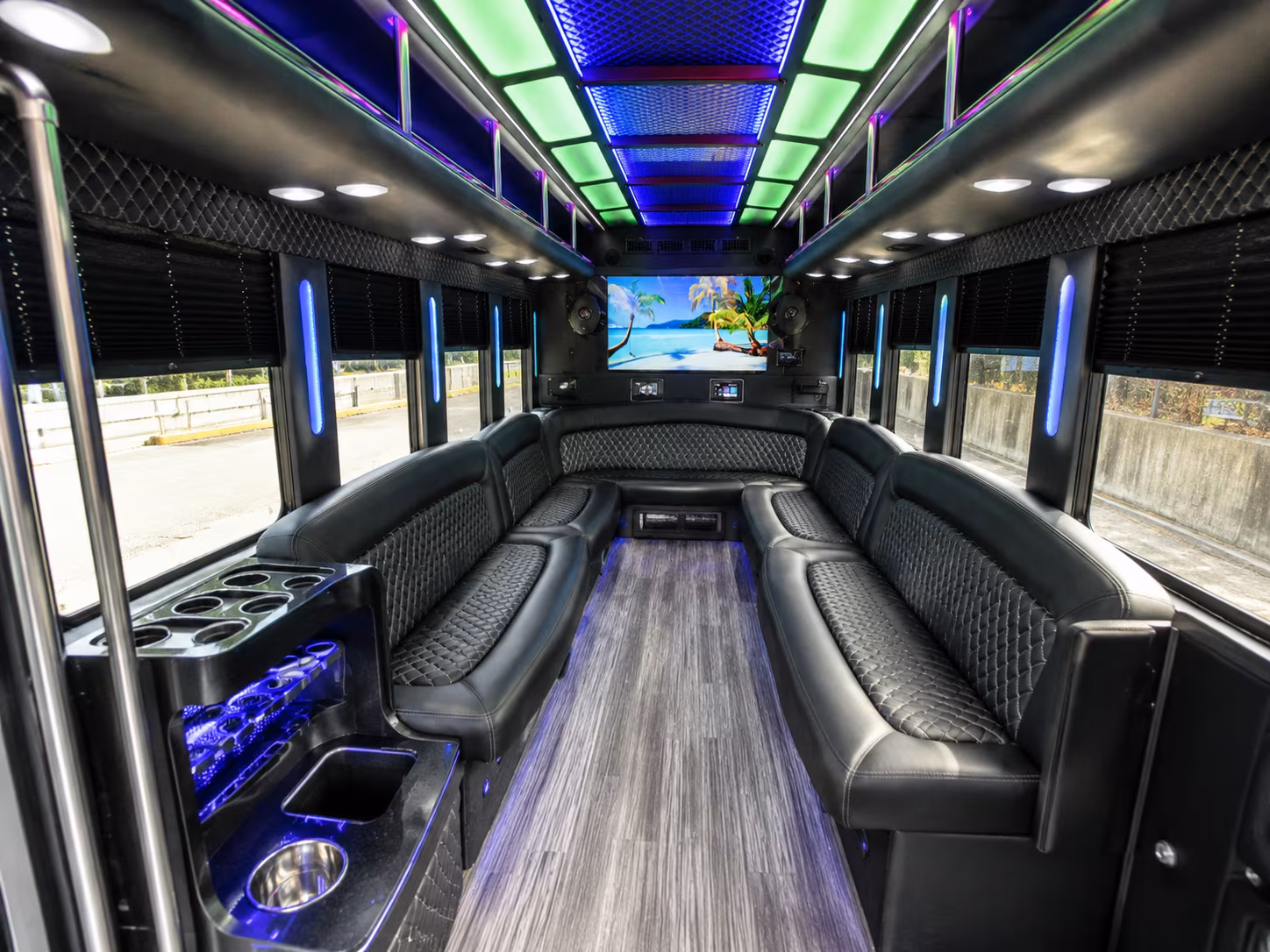 Overland Park Winery Tour & Pub Crawl Transportation party bus exterior